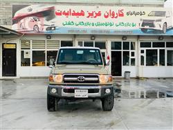 تۆیۆتا لاند کرۆزەر 70